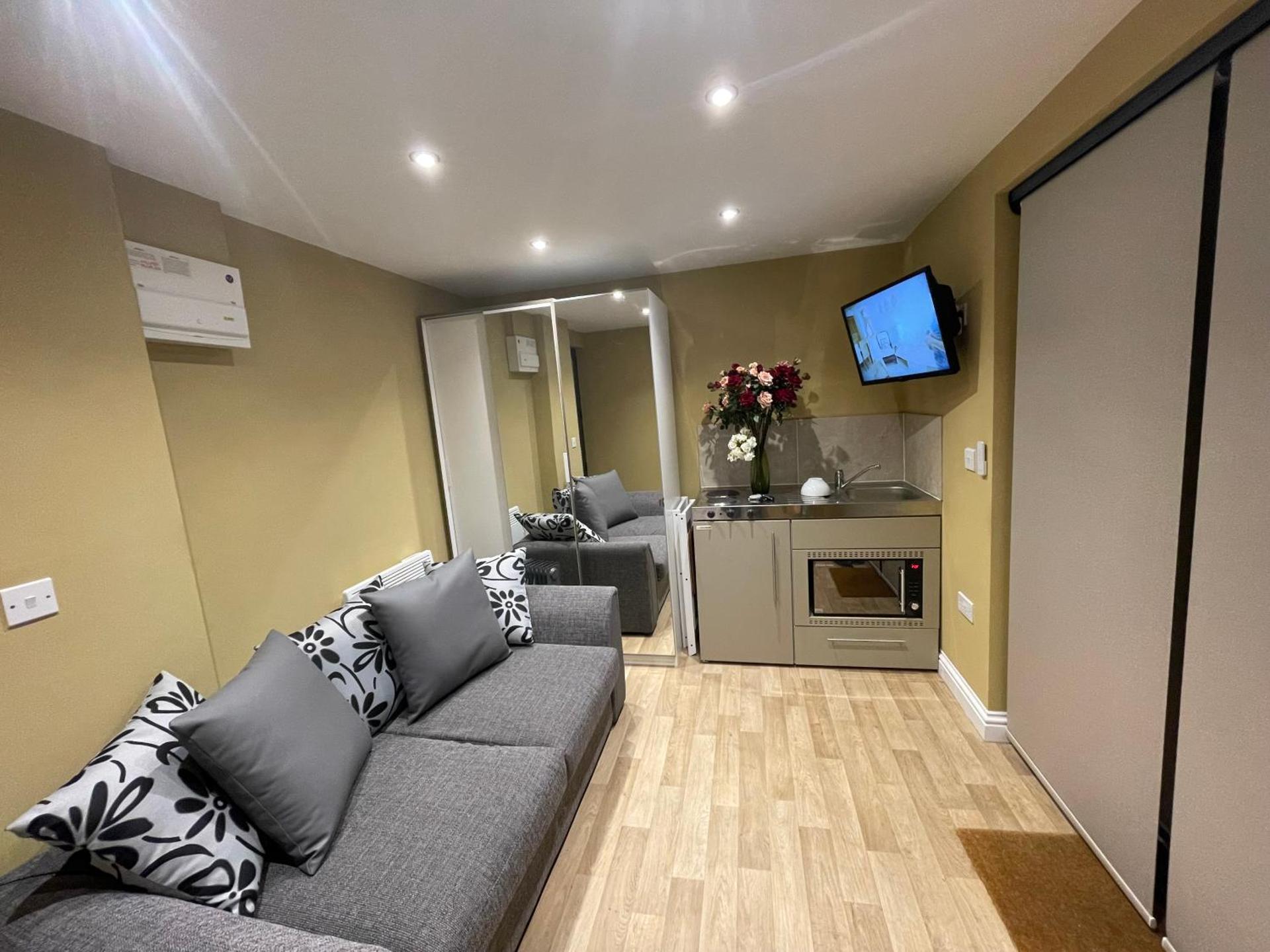 Rose Garden lodge stunning views