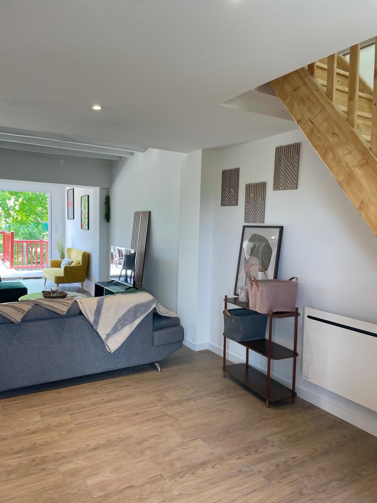 Large Apartment with Mountain View in Espelette