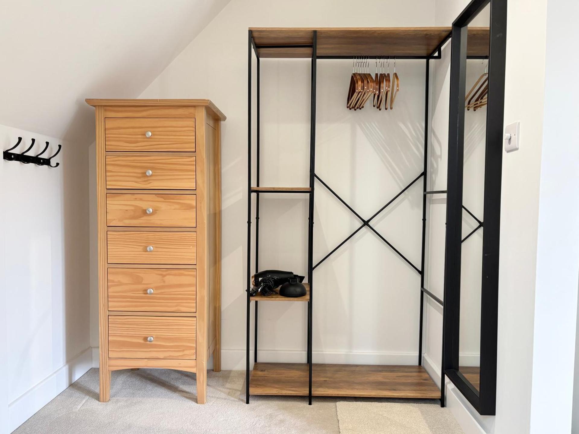 Kerensa 3 bed townhouse located close to the beach with Parking