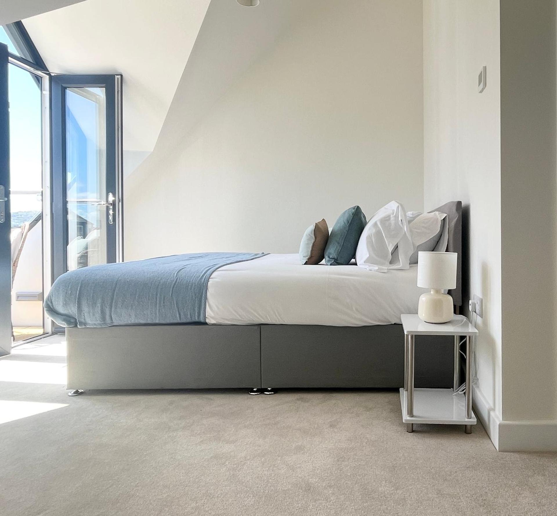 Kerensa 3 bed townhouse located close to the beach with Parking