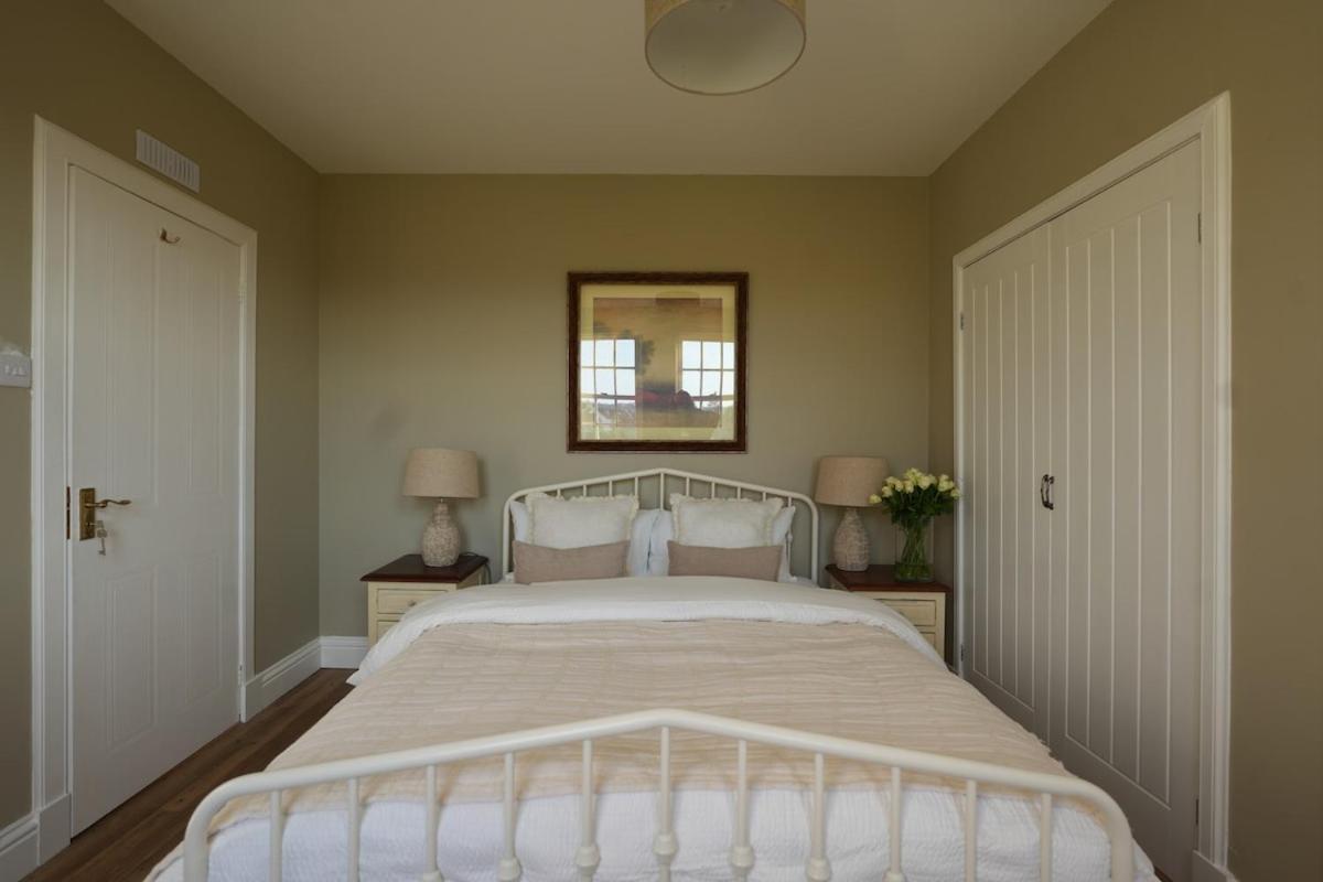 Four bedroom detached family home near Elie