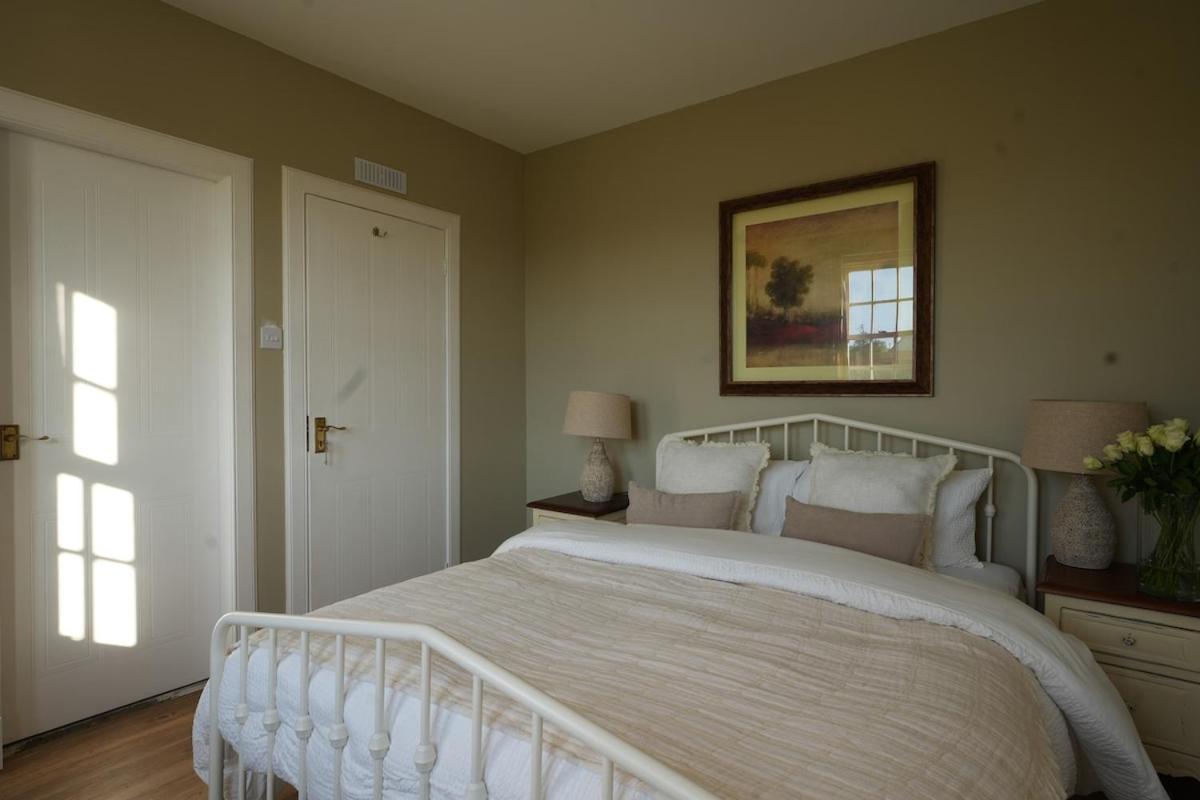 Four bedroom detached family home near Elie