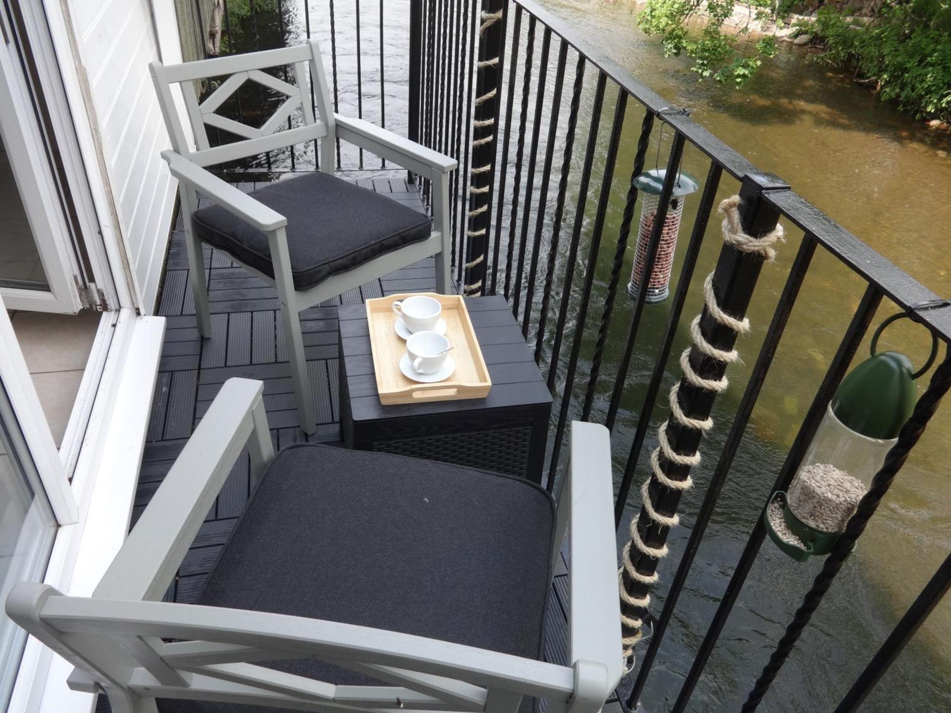 Riverbank Cottage River Ehan Double Balcony