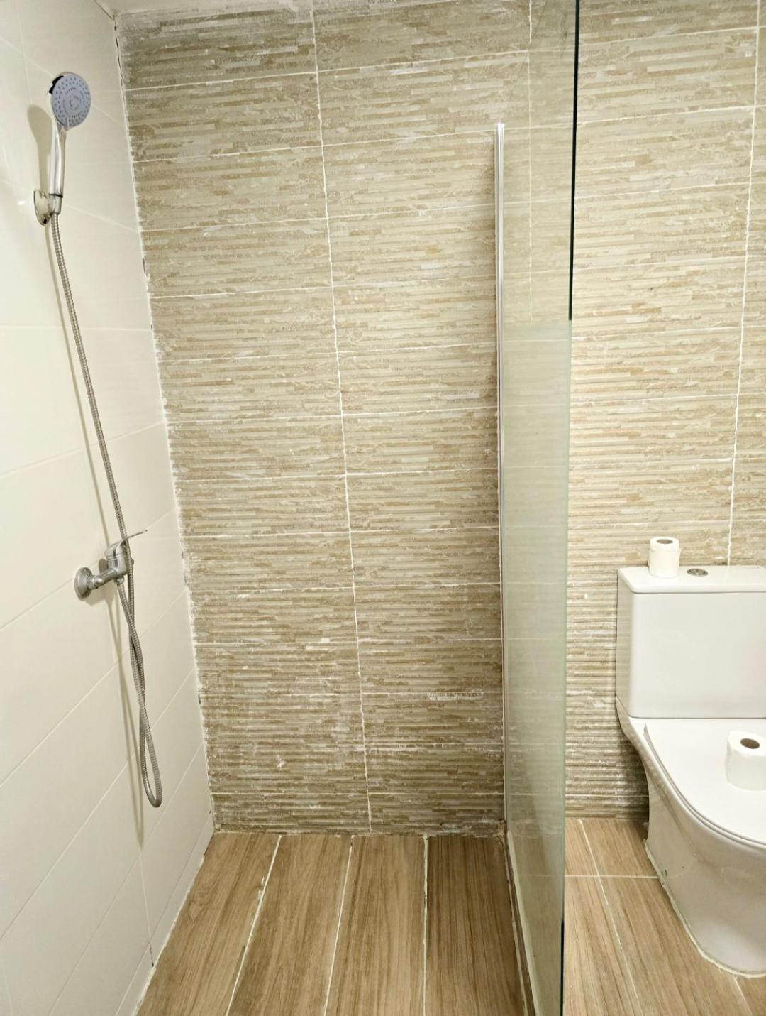 Apartamentos Lindux Airport