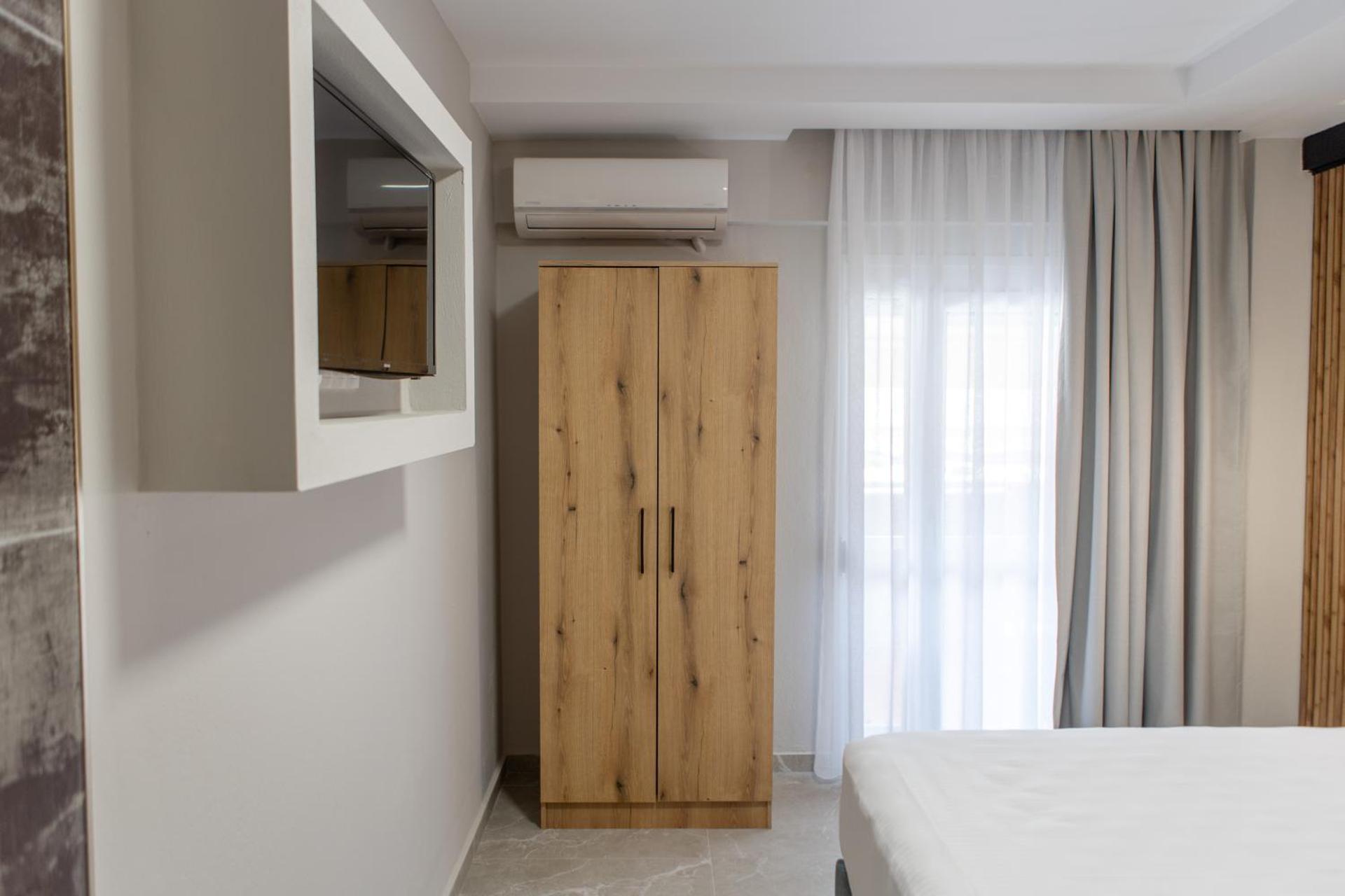 Konstantinoupolis Rooms