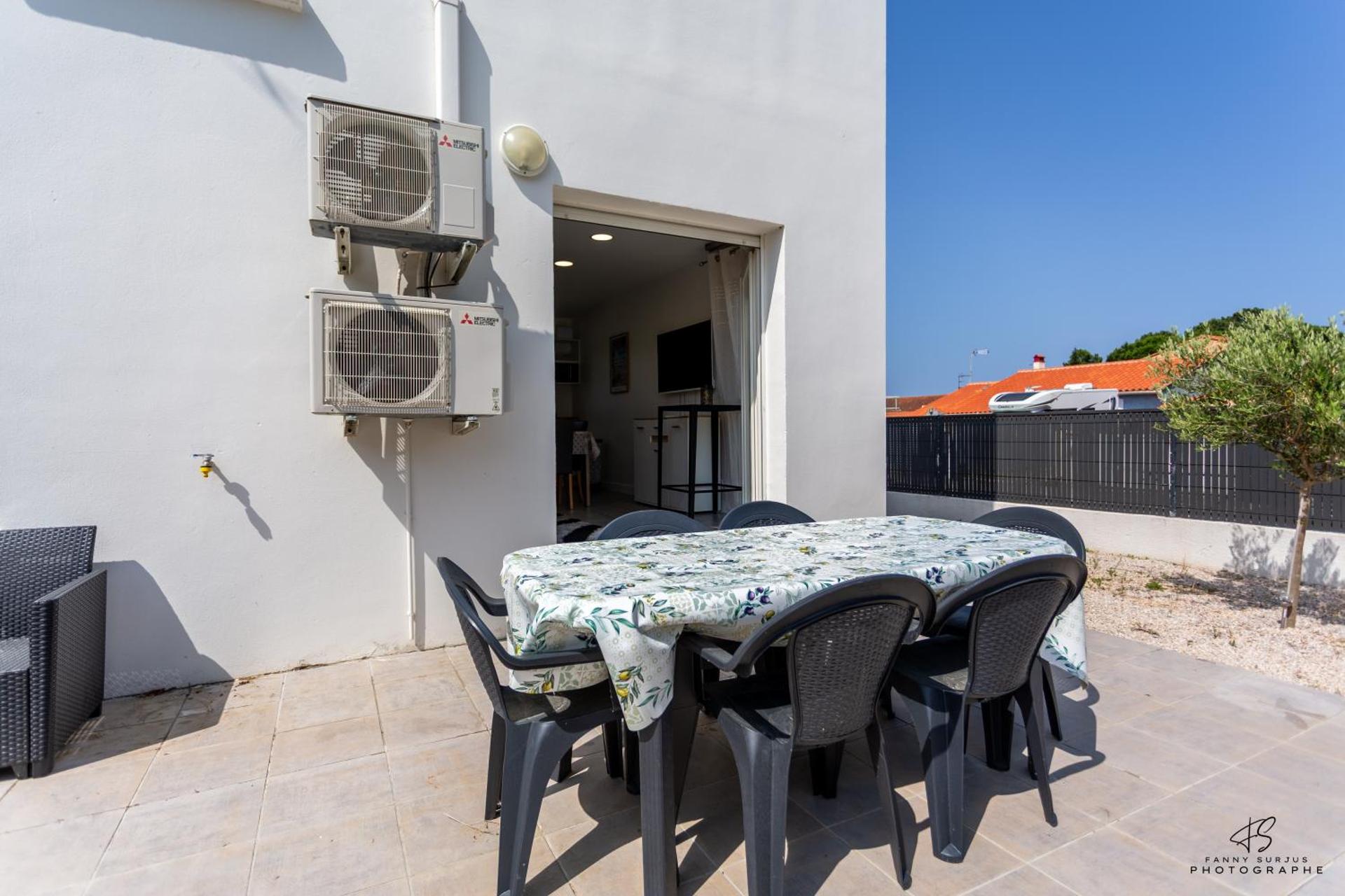 CASA LEIA - À 4 min de la plage, avec Wifi