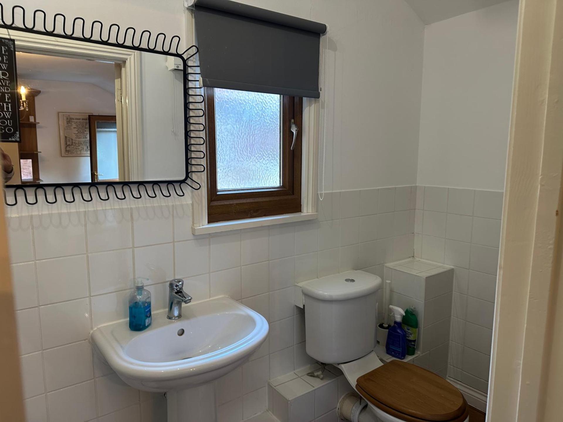 Station Approach Solihull Cabin Stays