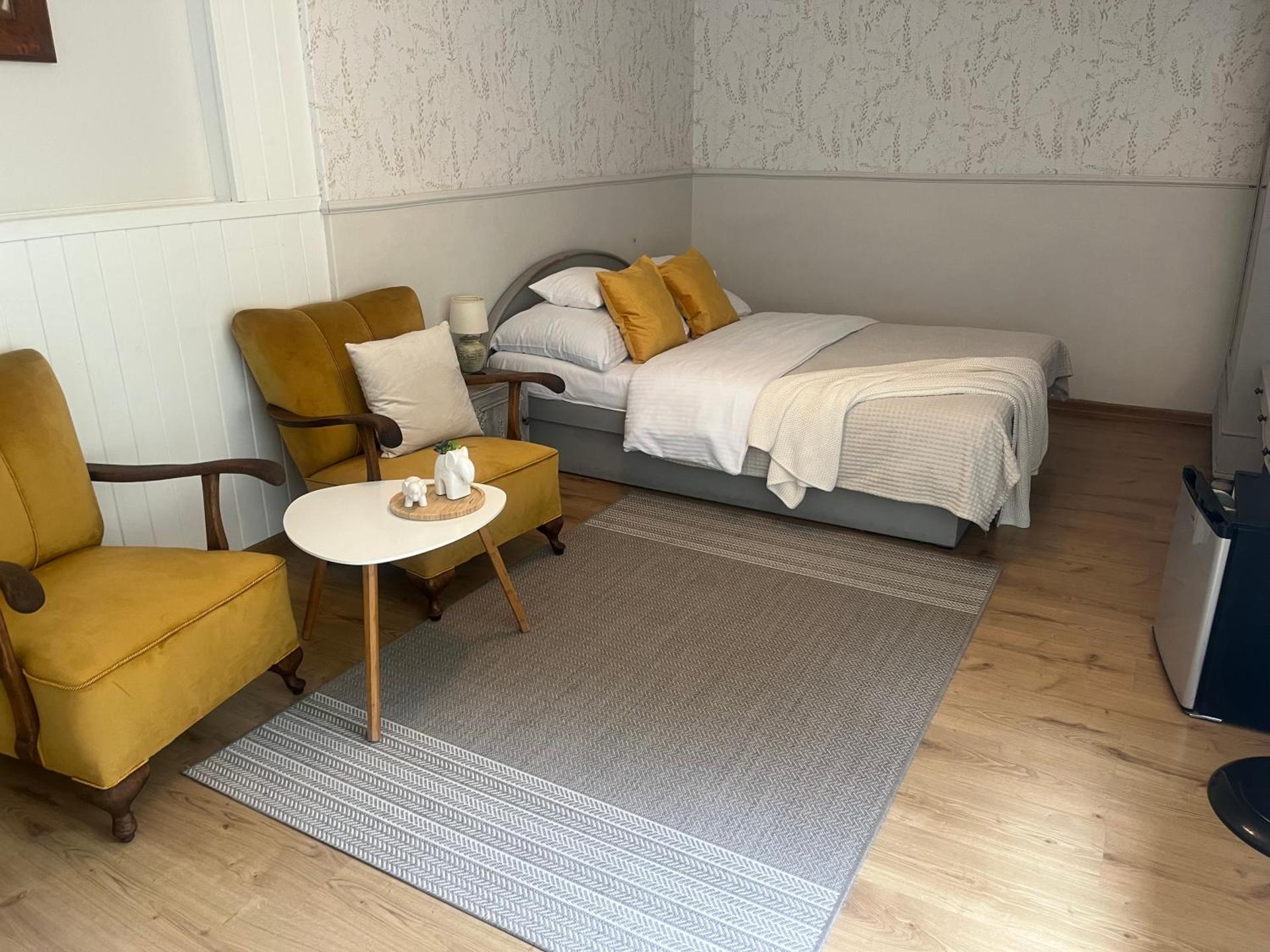 Double Room with Private Bathroom