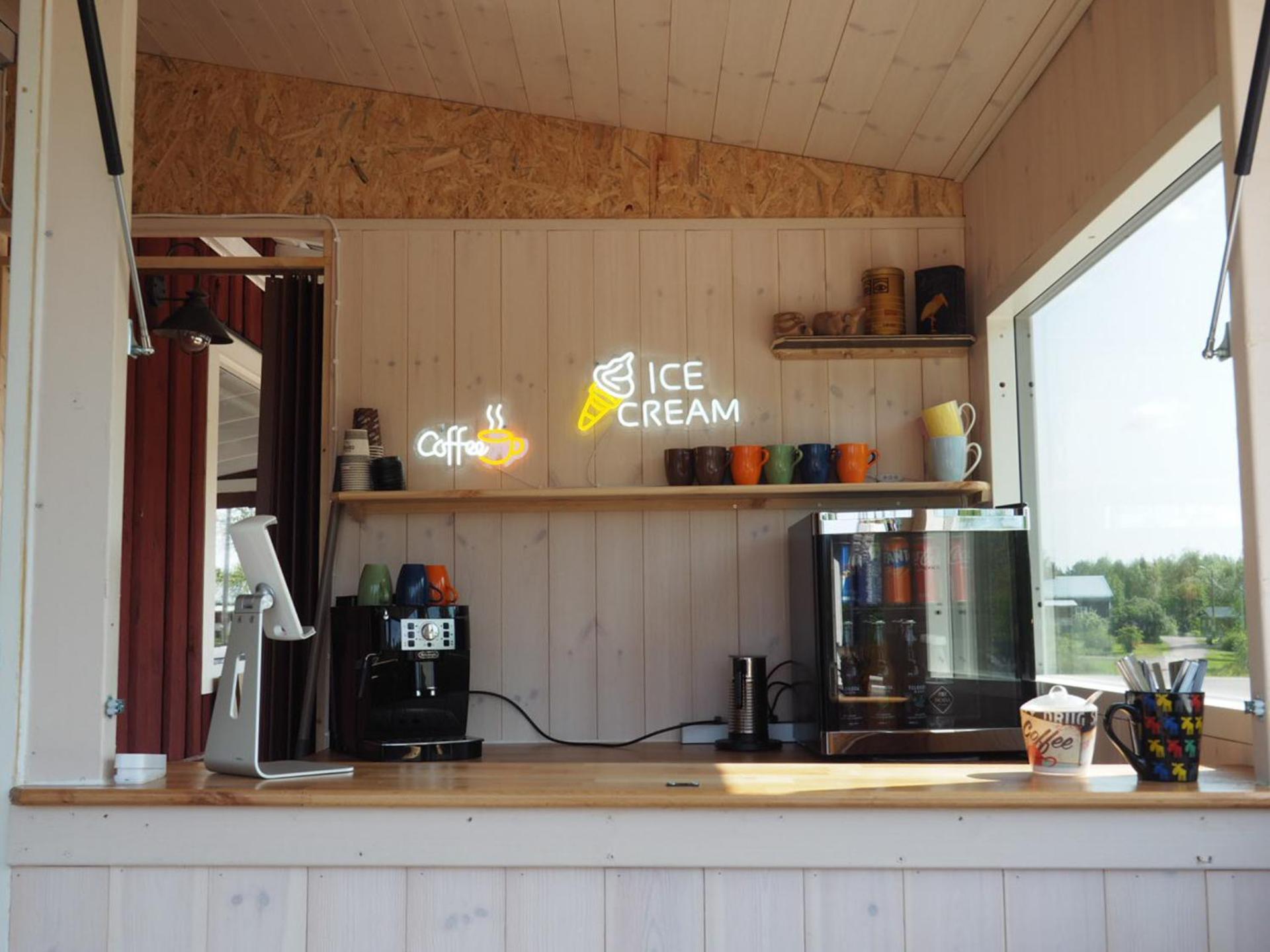 Coffee/tea facilities