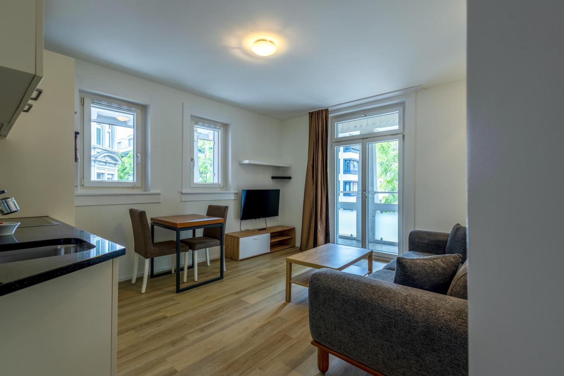 Luxury Apartments by Livingdowntown