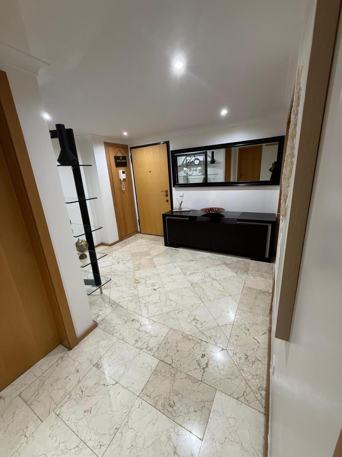 3BR Family-Sized Flat in Lumiar