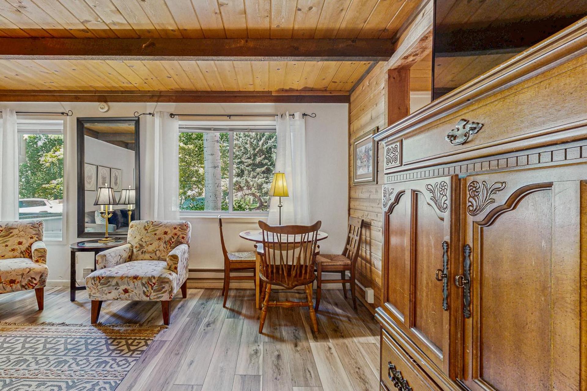 Sun Valley Atelier Studio - Serenade