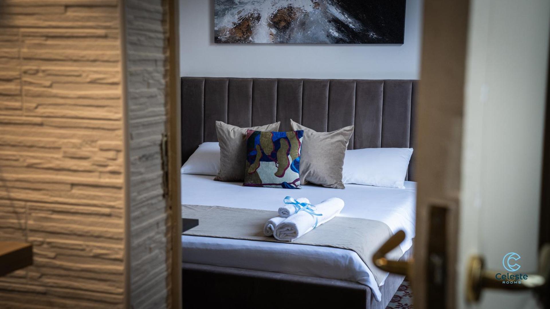 Celeste Rooms Bed and Breakfast