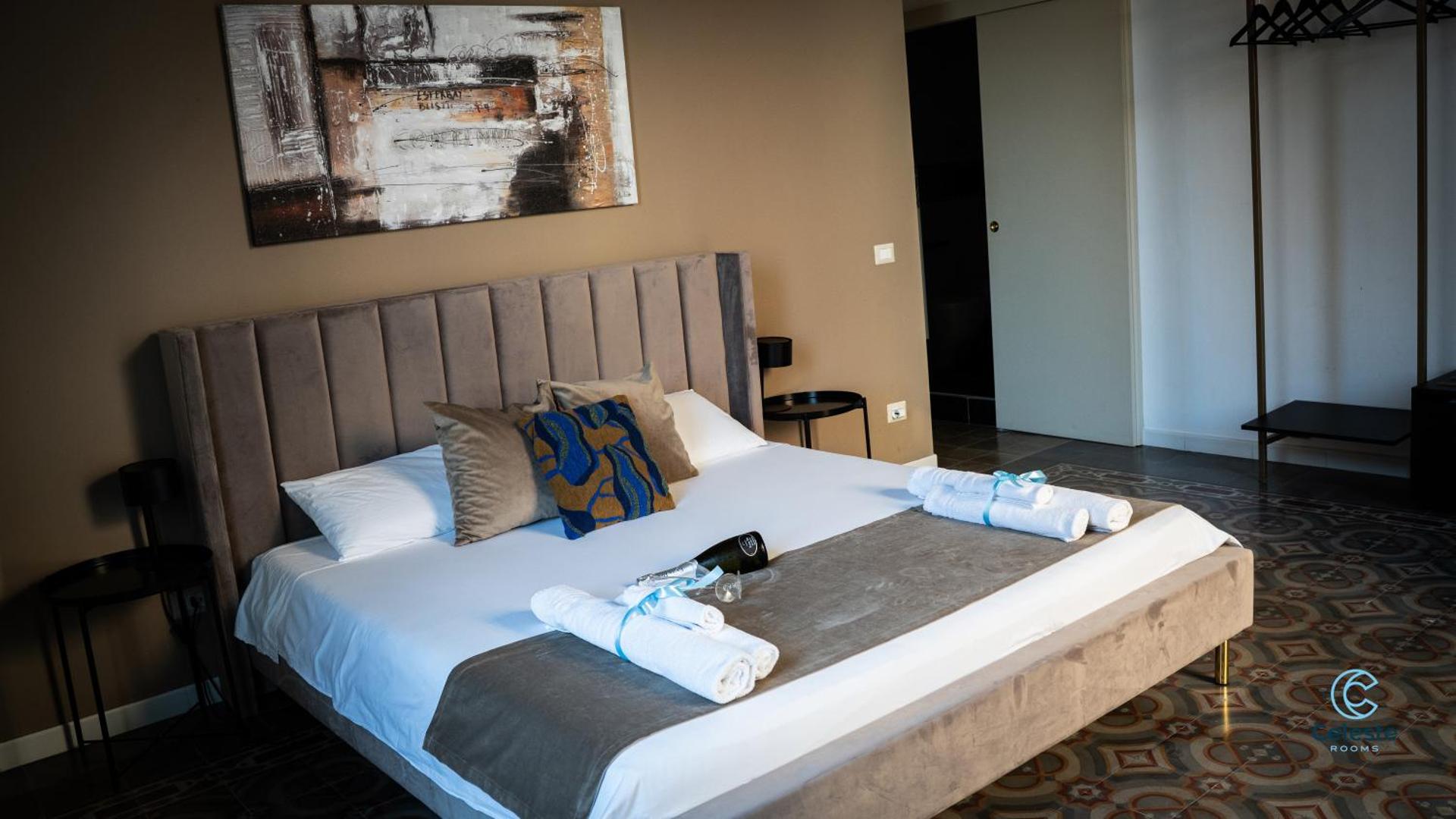 Celeste Rooms Bed and Breakfast