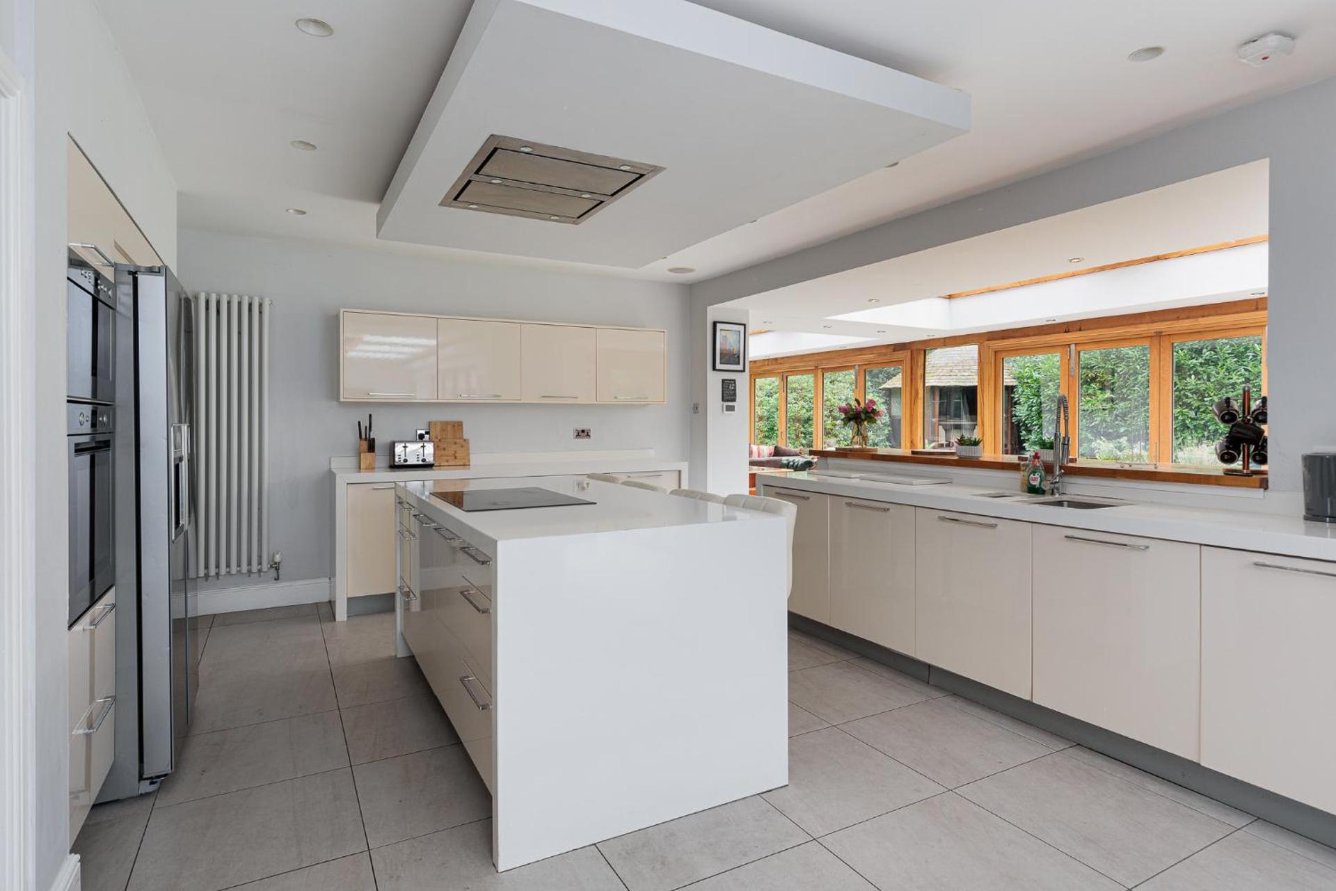 Jaw Dropping House with Hot Tub & Heated Private Indoor Pool