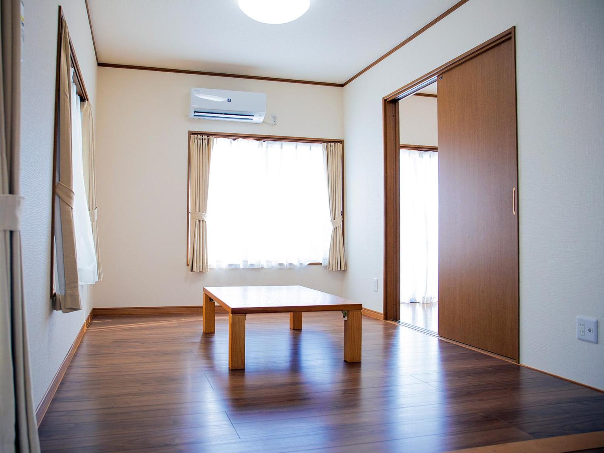 Photo of the whole room