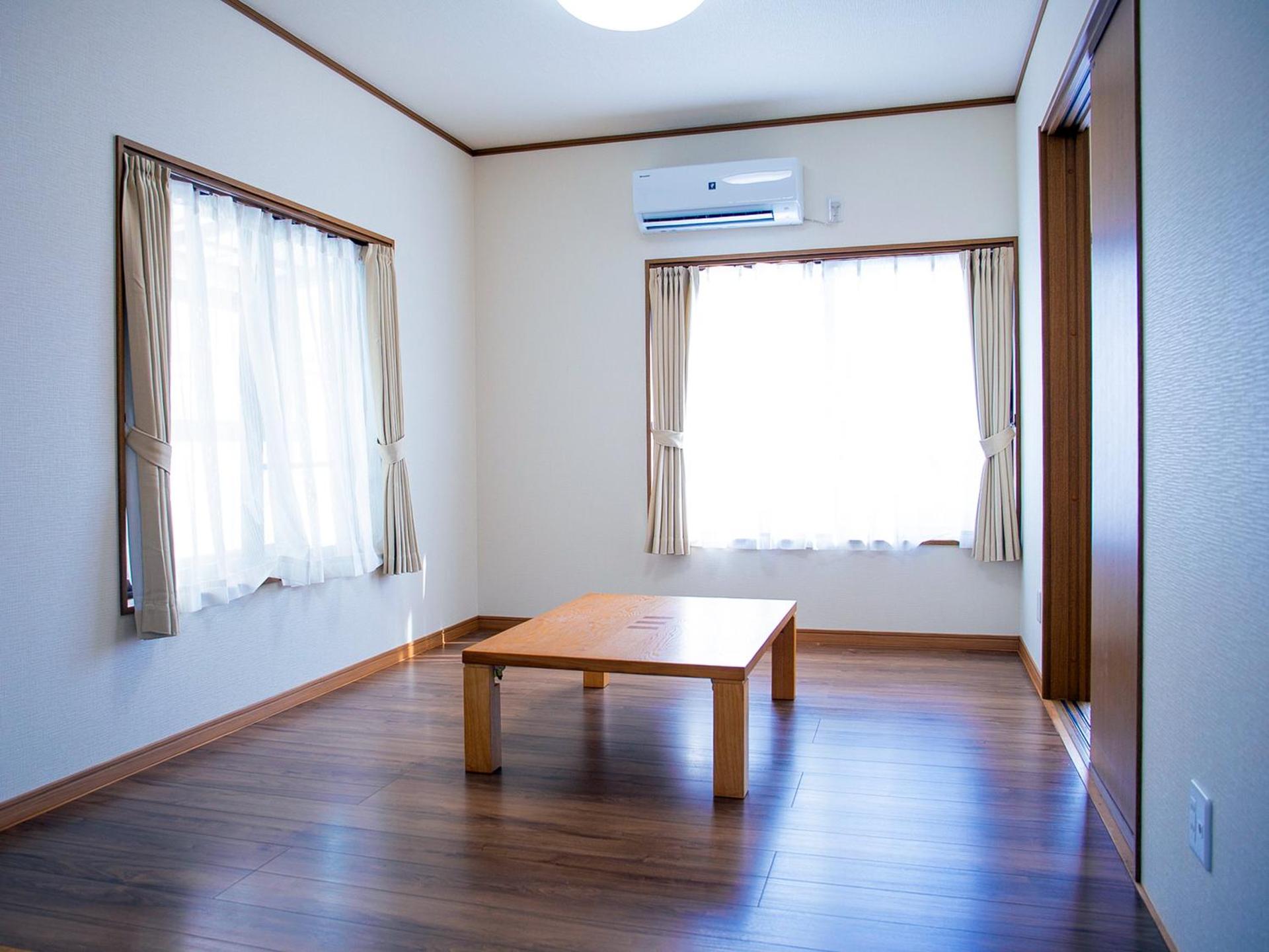 Photo of the whole room