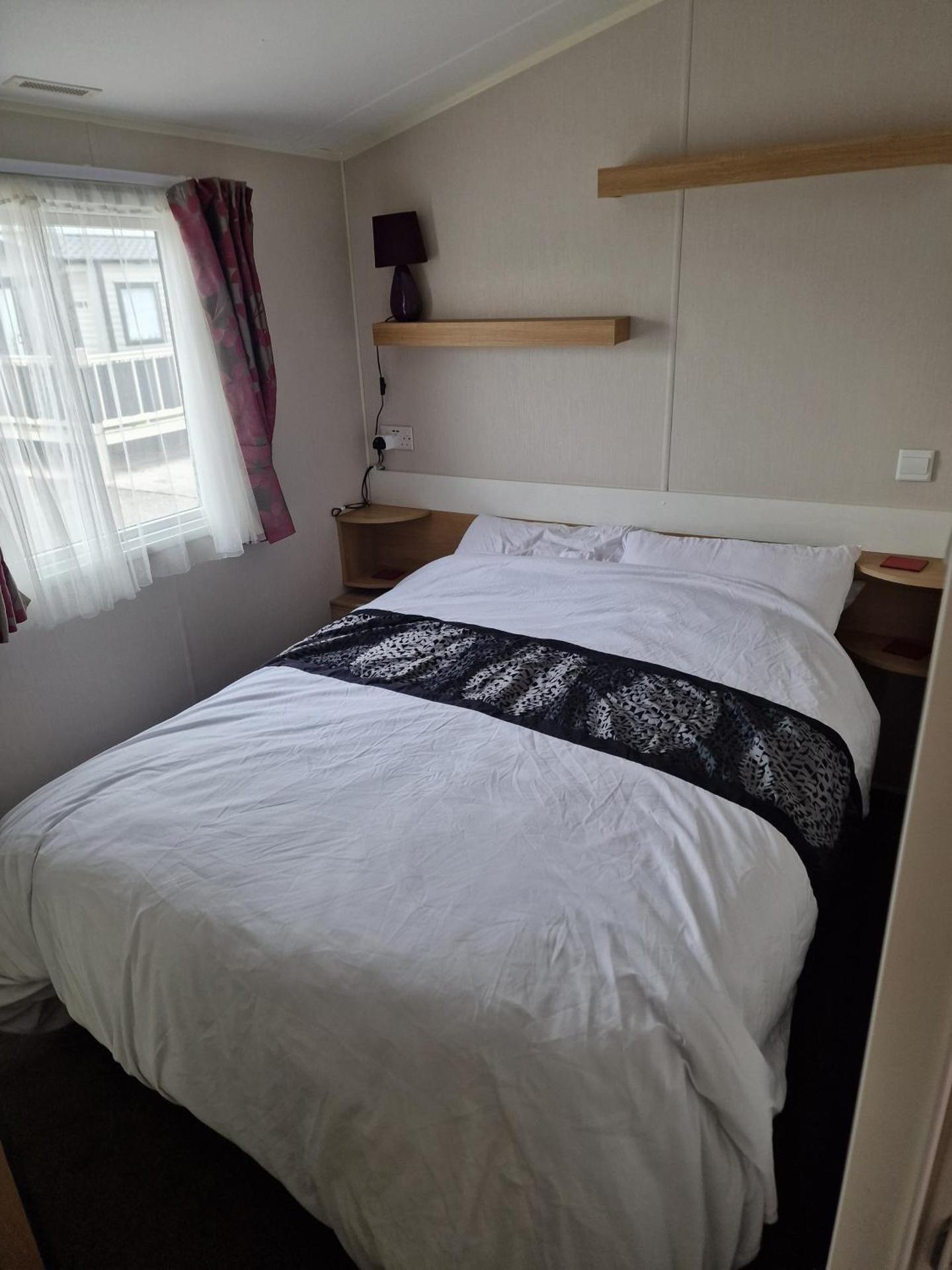 6Berth- FamilyFriendly- PetFriendly- BeachAdjacent
