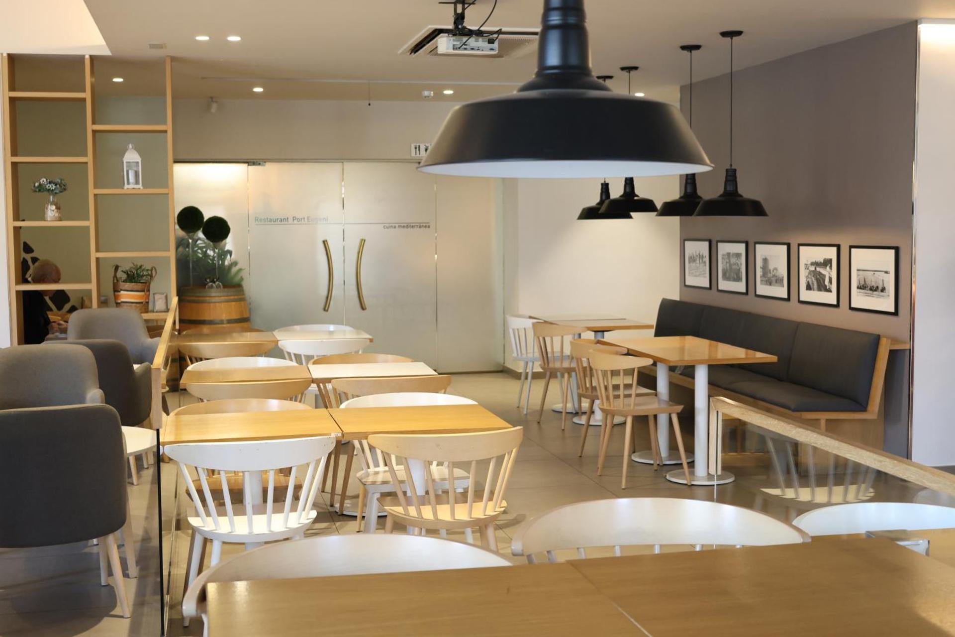 Apartamentos Port Eugeni