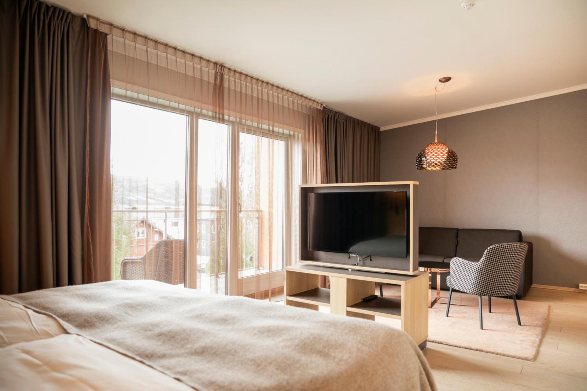 Photo of the whole room