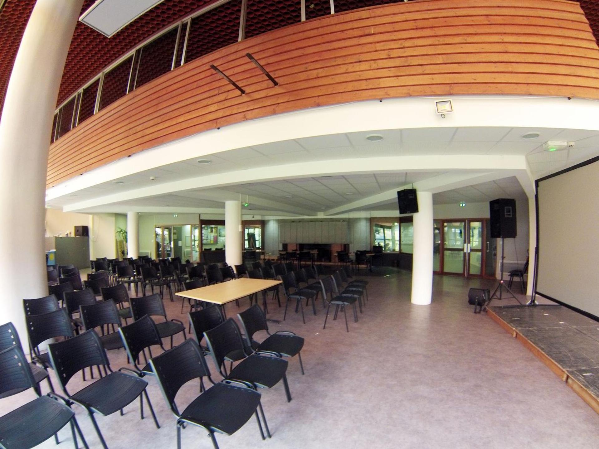 Meeting/conference room