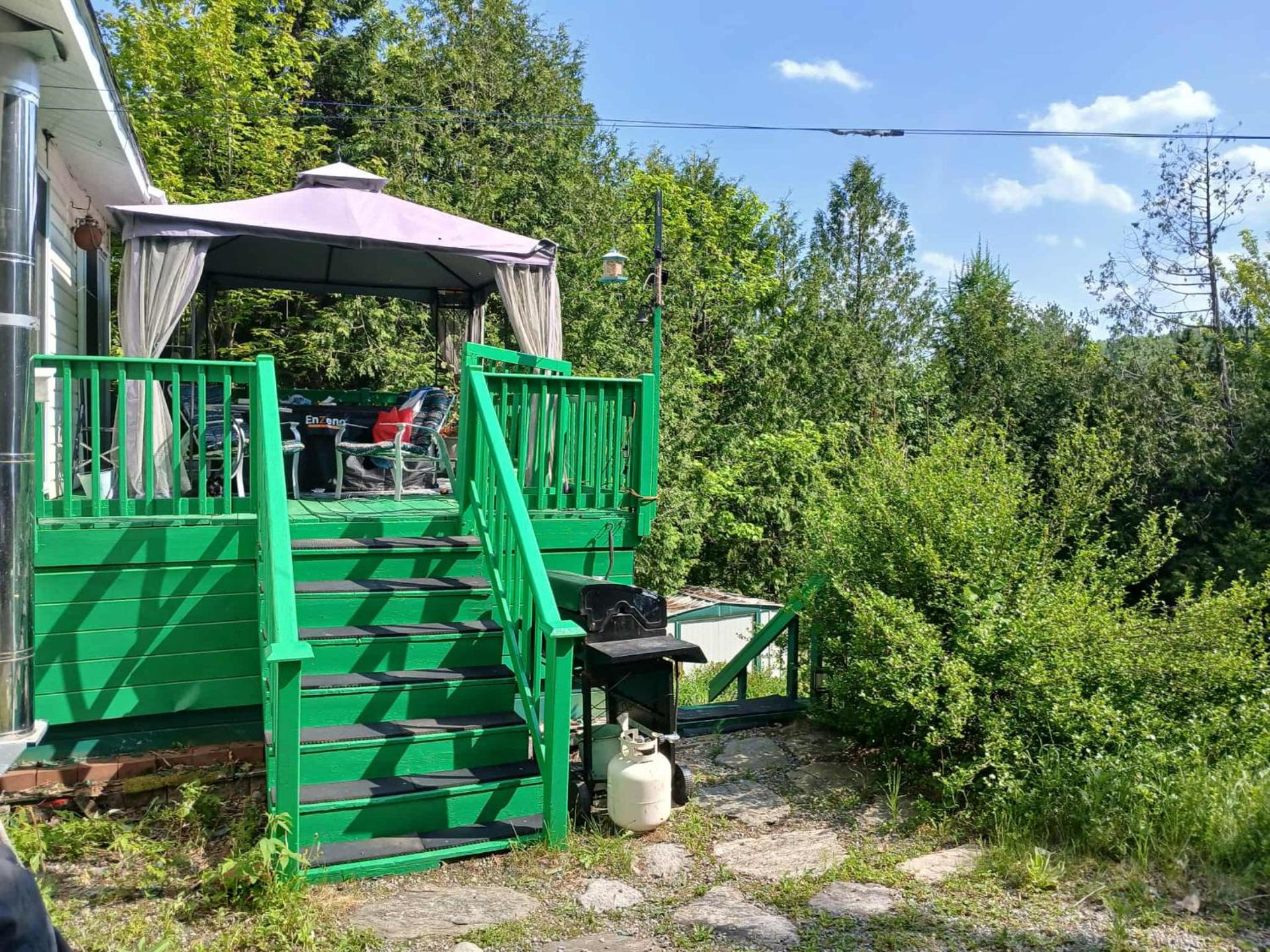 Au Clochard Céleste