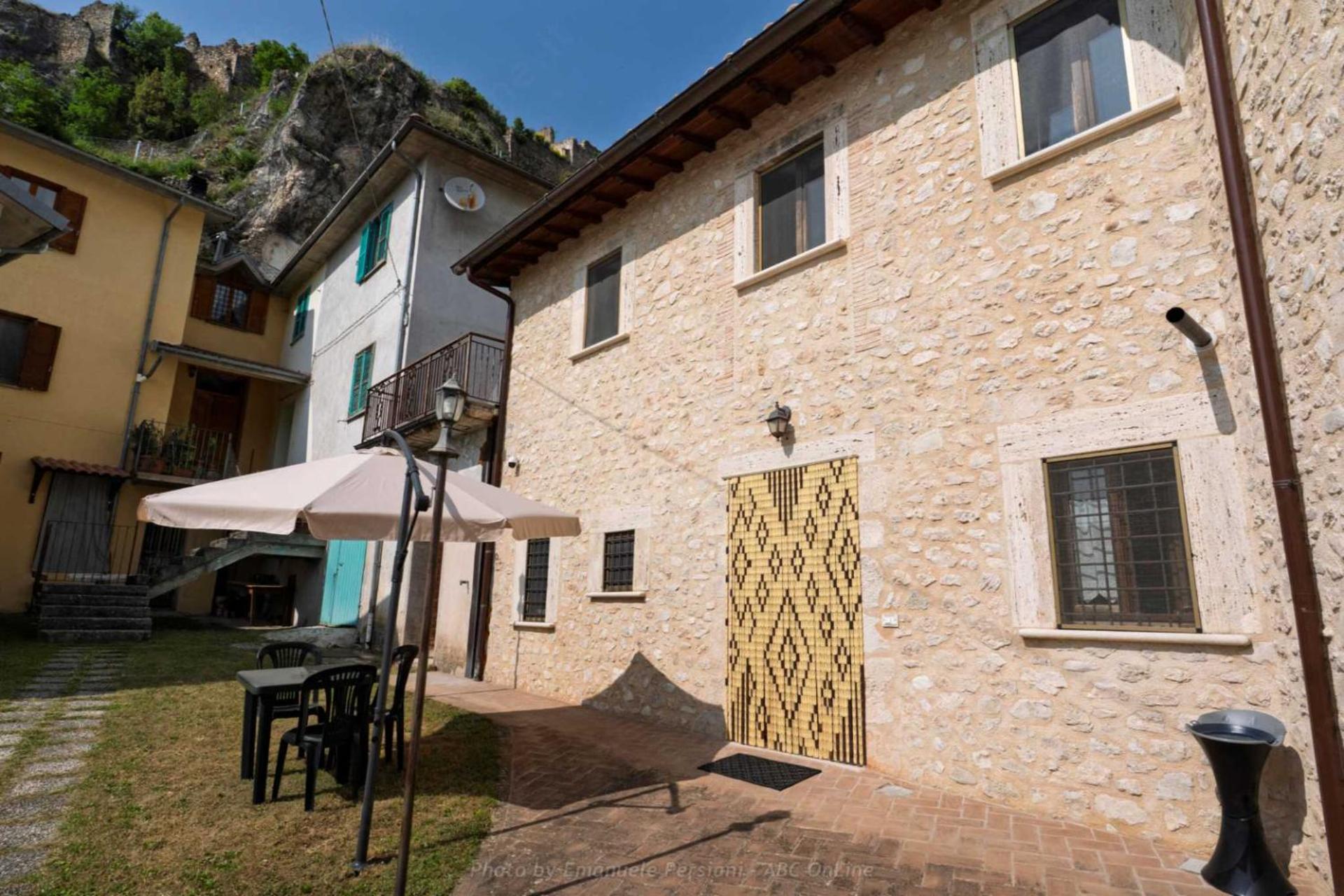 Agriturismo Castelfranco - appartamenti Norcia