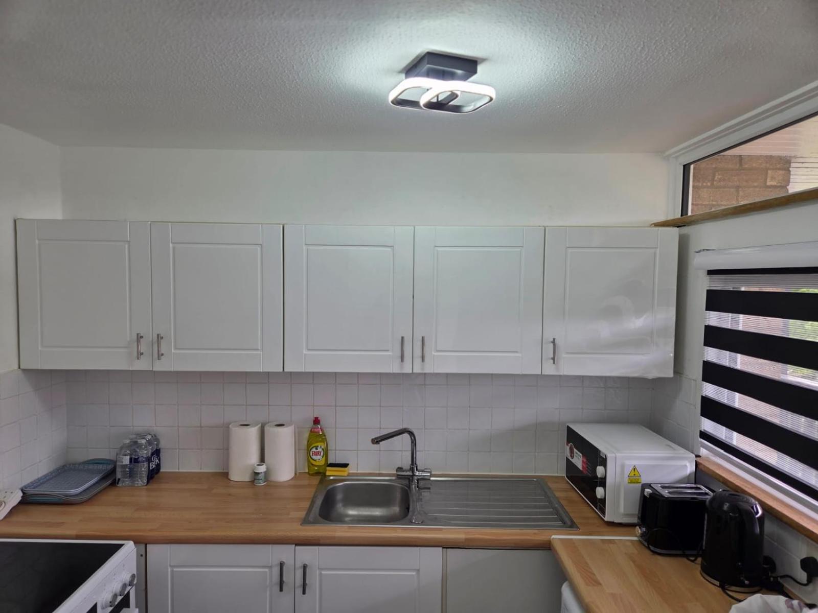 One bedroom apartment - Free Parking - Harlow - Close to Stansted Airport