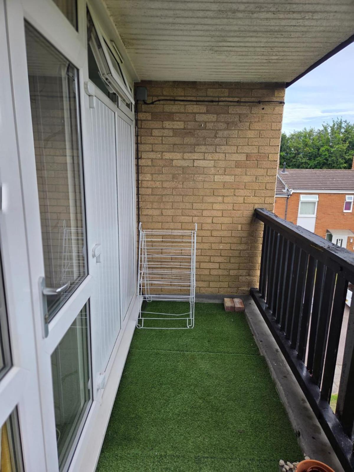 One bedroom apartment - Free Parking - Harlow - Close to Stansted Airport