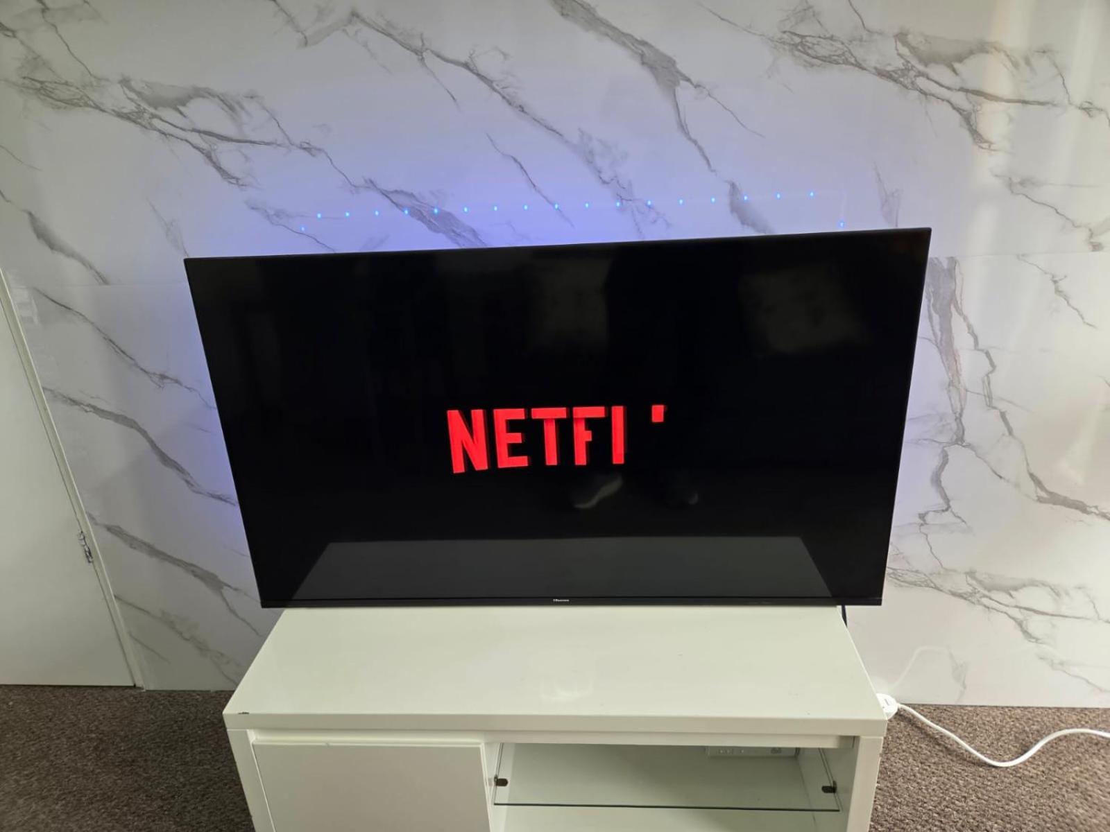 One bedroom apartment - Free Parking - Harlow - Close to Stansted Airport