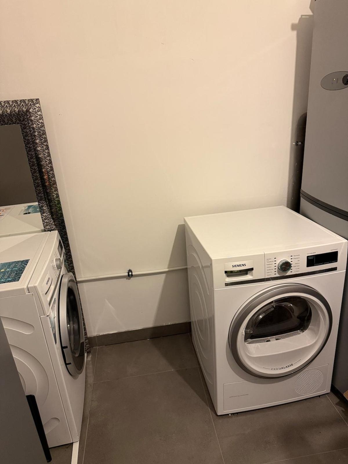 Doppelhaushälfte 125m2 3 Zimmer 2 Badezimmer Küche 5 Schlafplätze nähe Hamburg