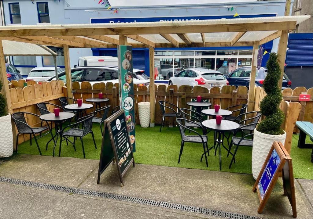 6 New Street Bantry Studio Apartment 2