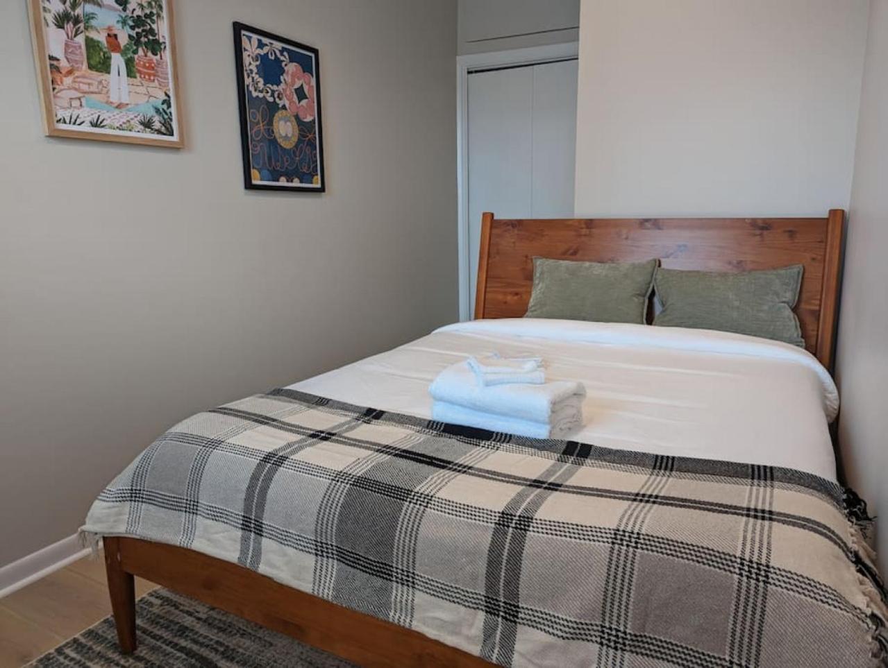 Urban Chic South End Studio