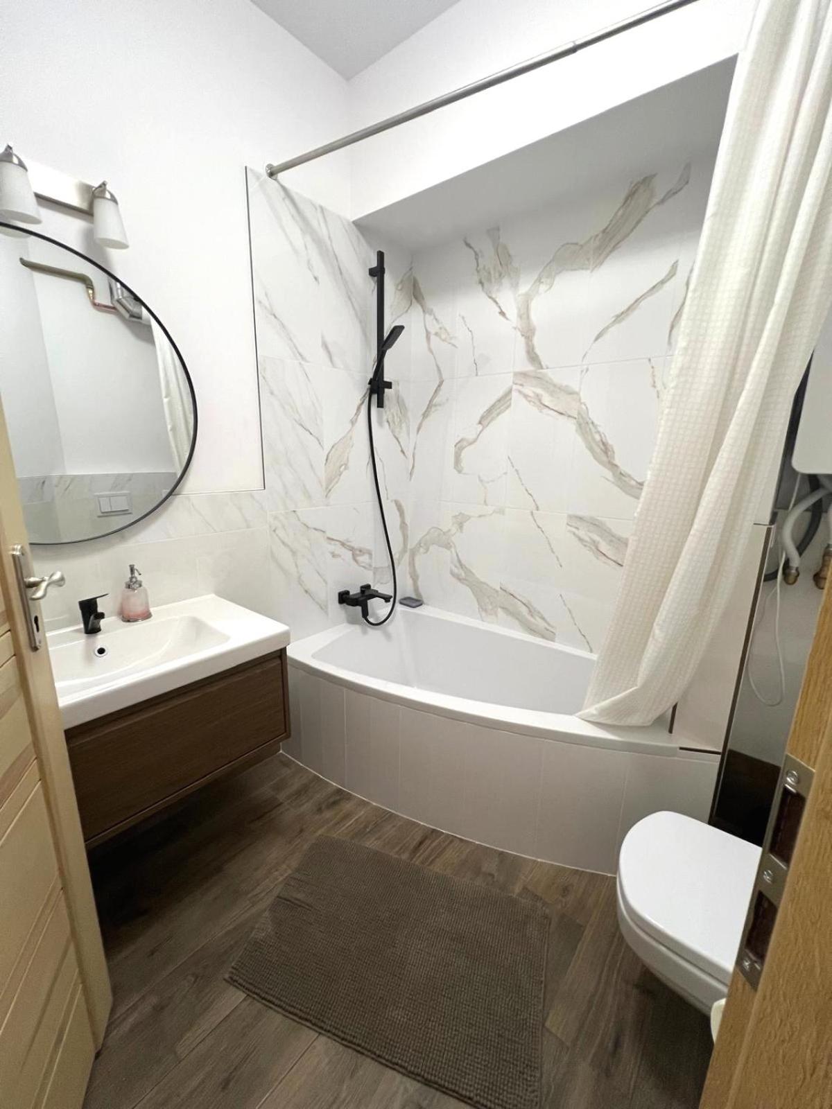 Zamojska Residence - Silver Line Apartment