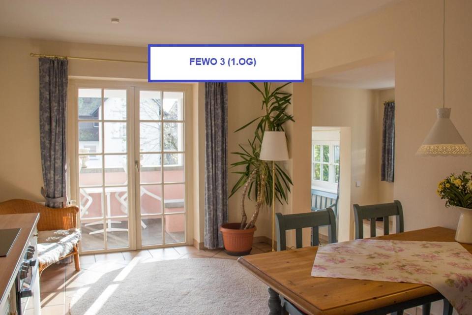 Schlösschen im Weinberg