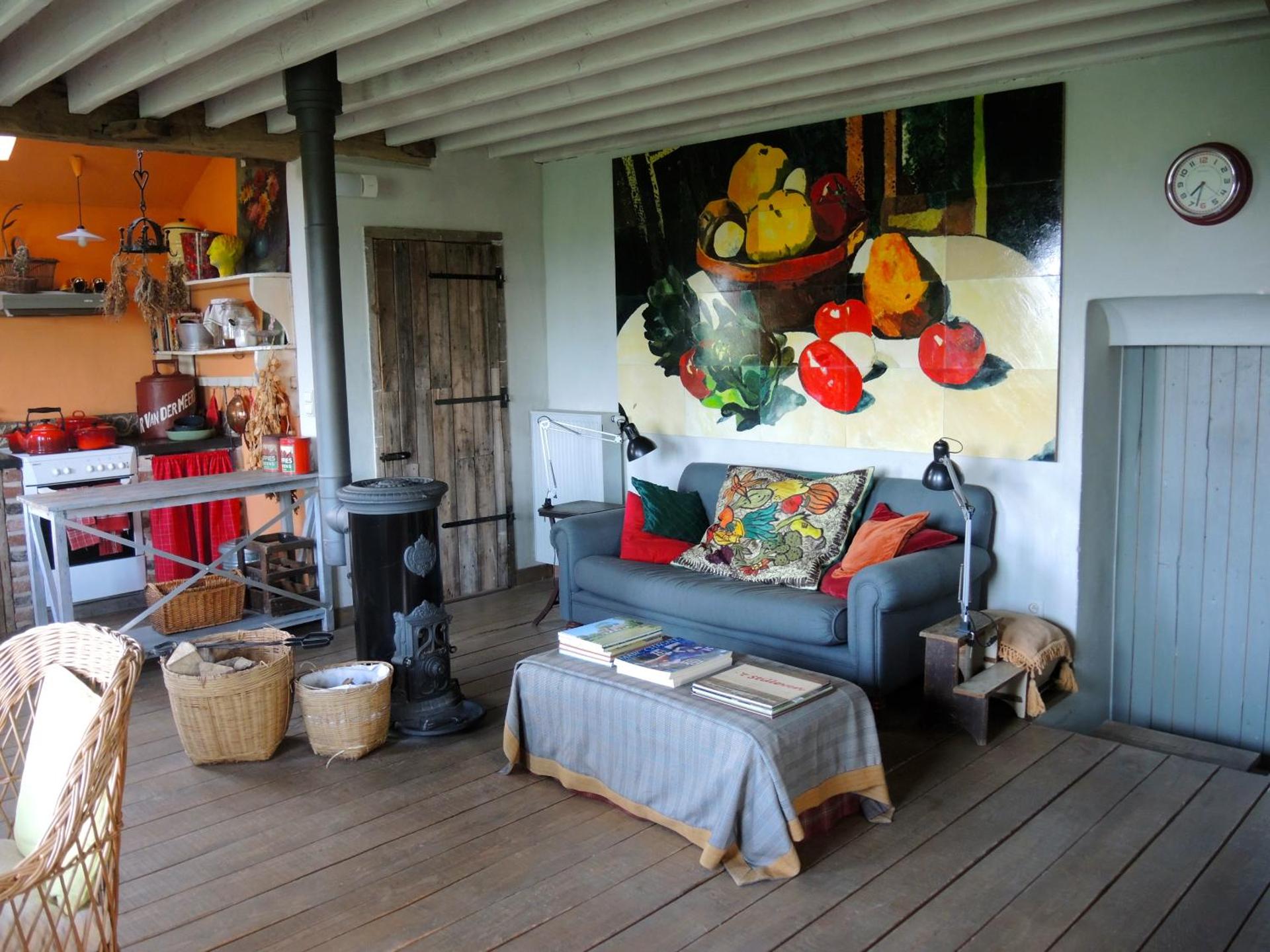 Photo of the whole room