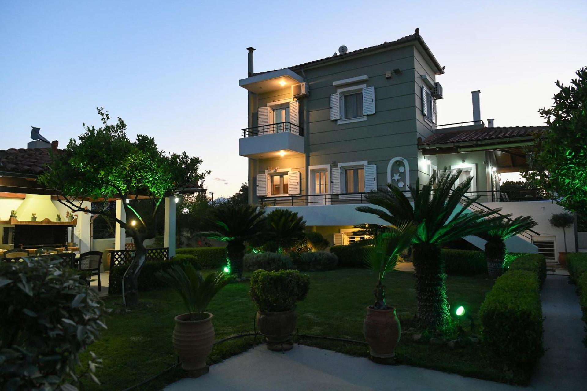 Corinthian Green Villa