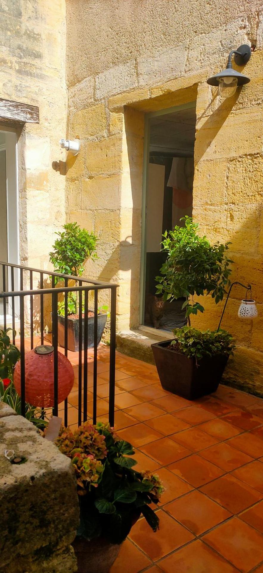 "Les Chacobins" - appart'étape avec Garage Vélos