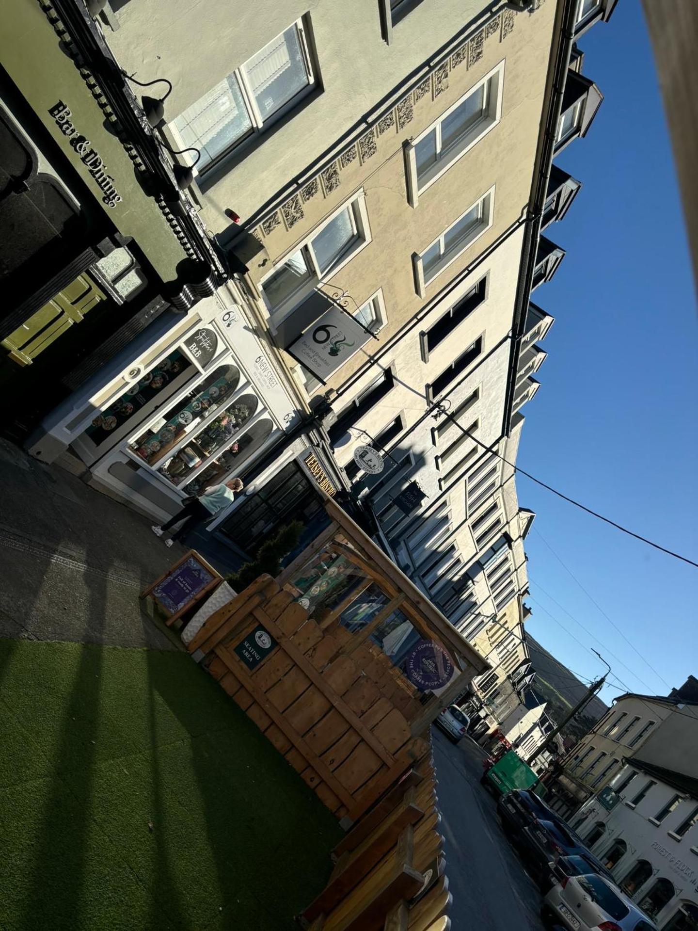 6 New Street Bantry Studio Apartment 1