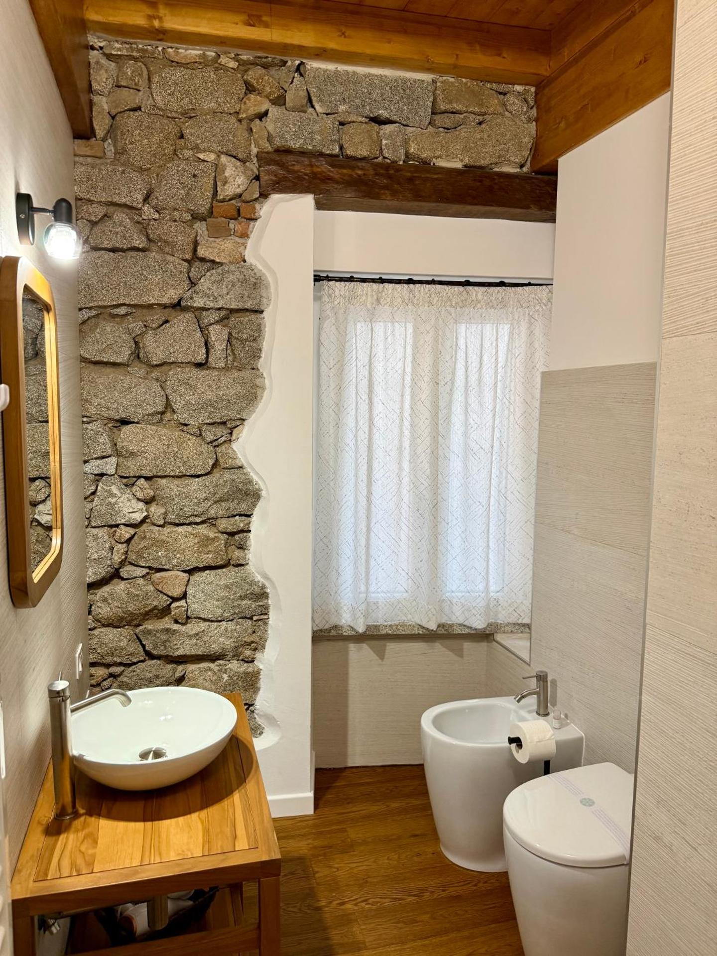 Exoria Luxury Rooms & SPA