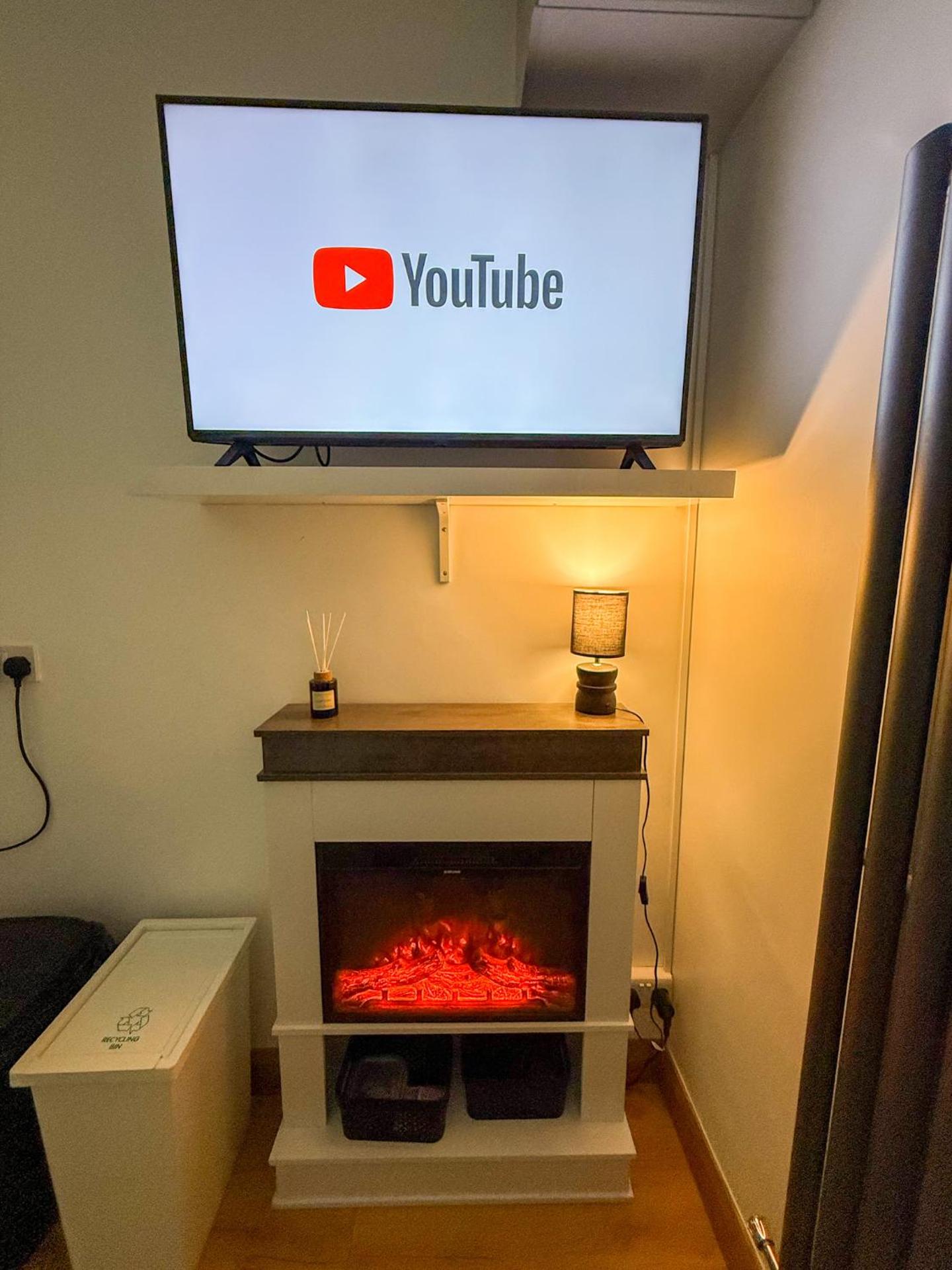 Bluebell Cottage - with hottub