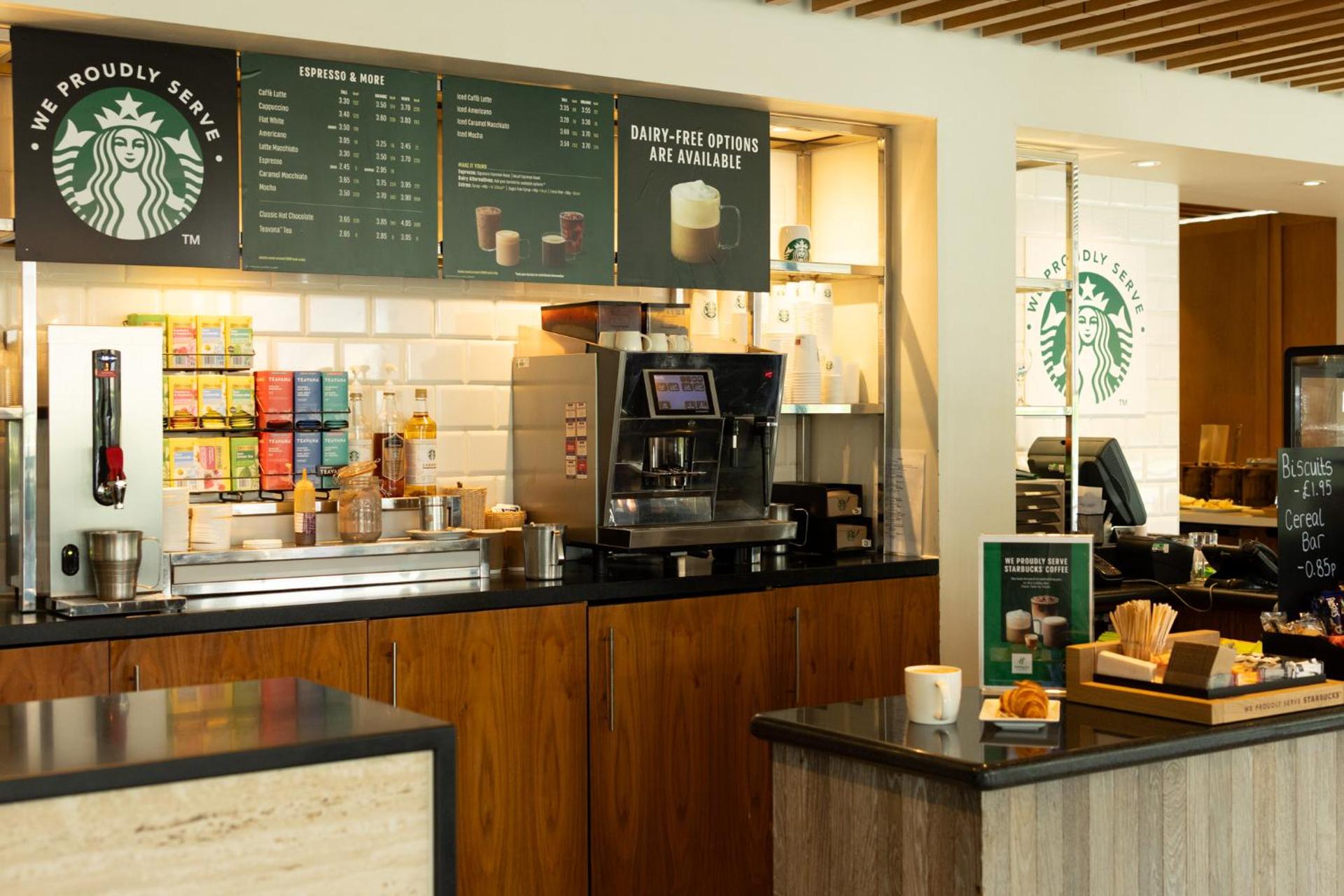 Holiday Inn Salisbury - Stonehenge by IHG