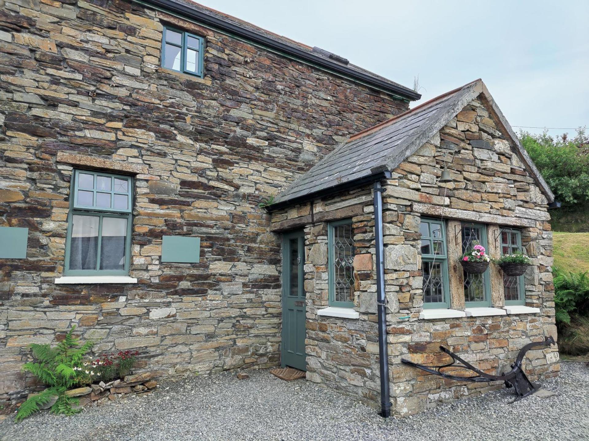 Corcreggan Mill B&B, Self-Catering & Glamping