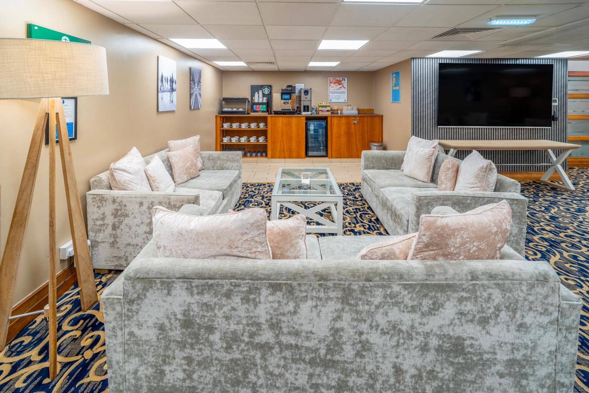 Coffee/tea facilities