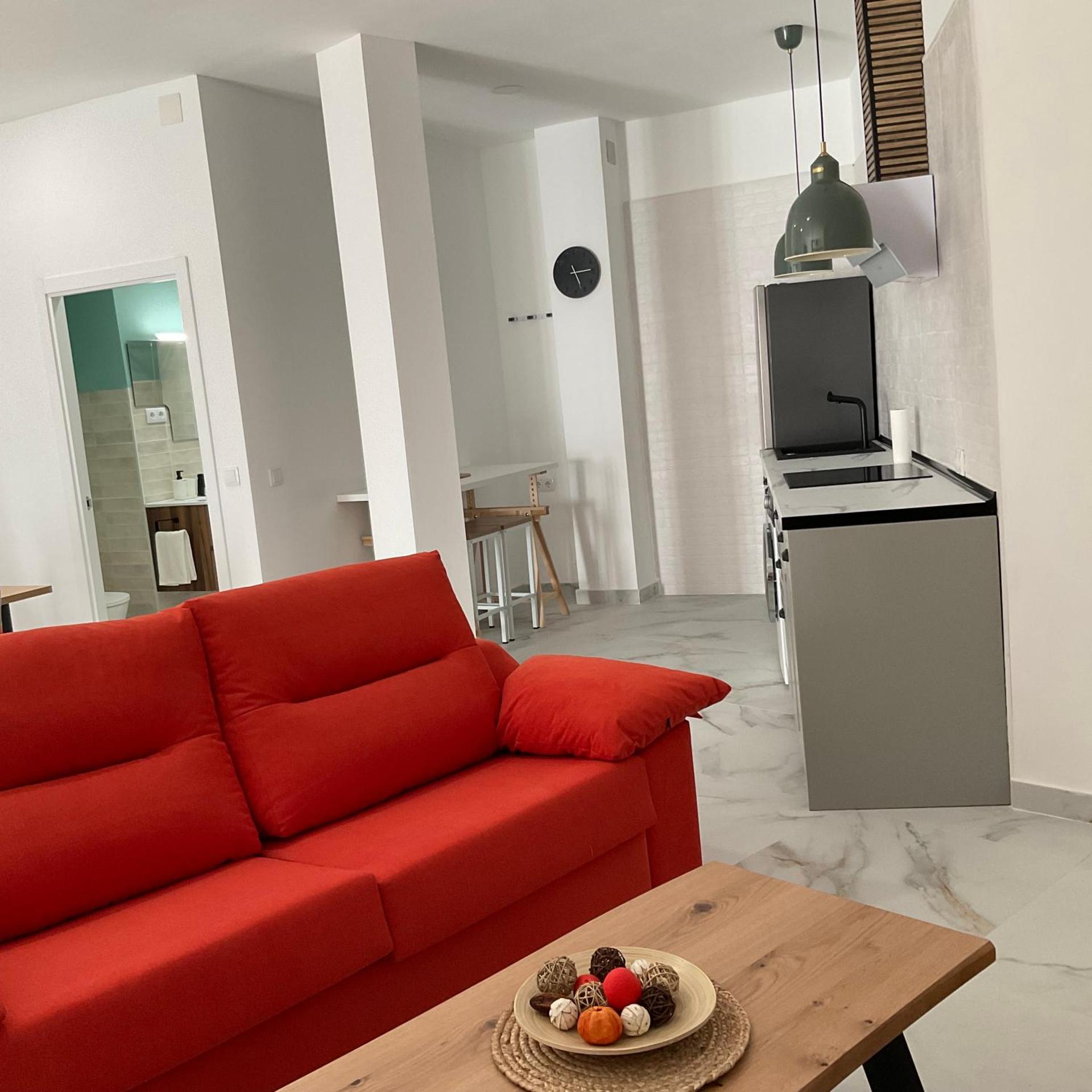 Estudio céntrico, a pie de calle