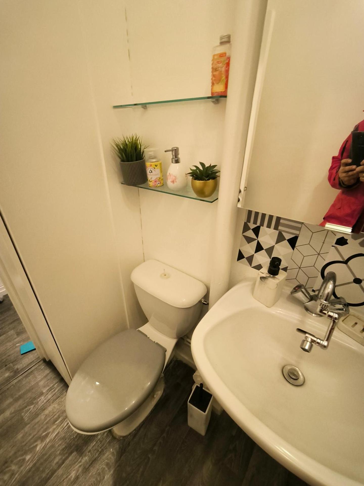 STUDIO en face de la forêt de FONTAINEBLEAU