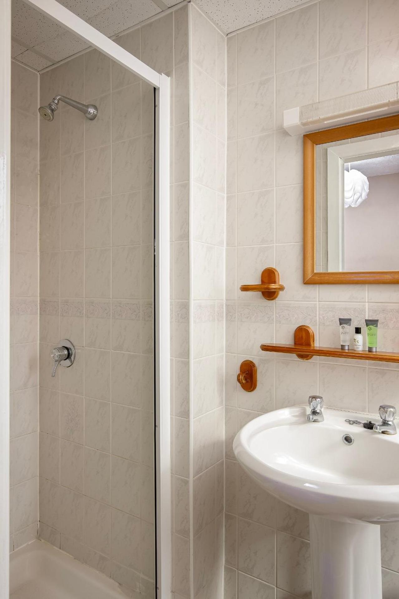 Habitación Individual Económica