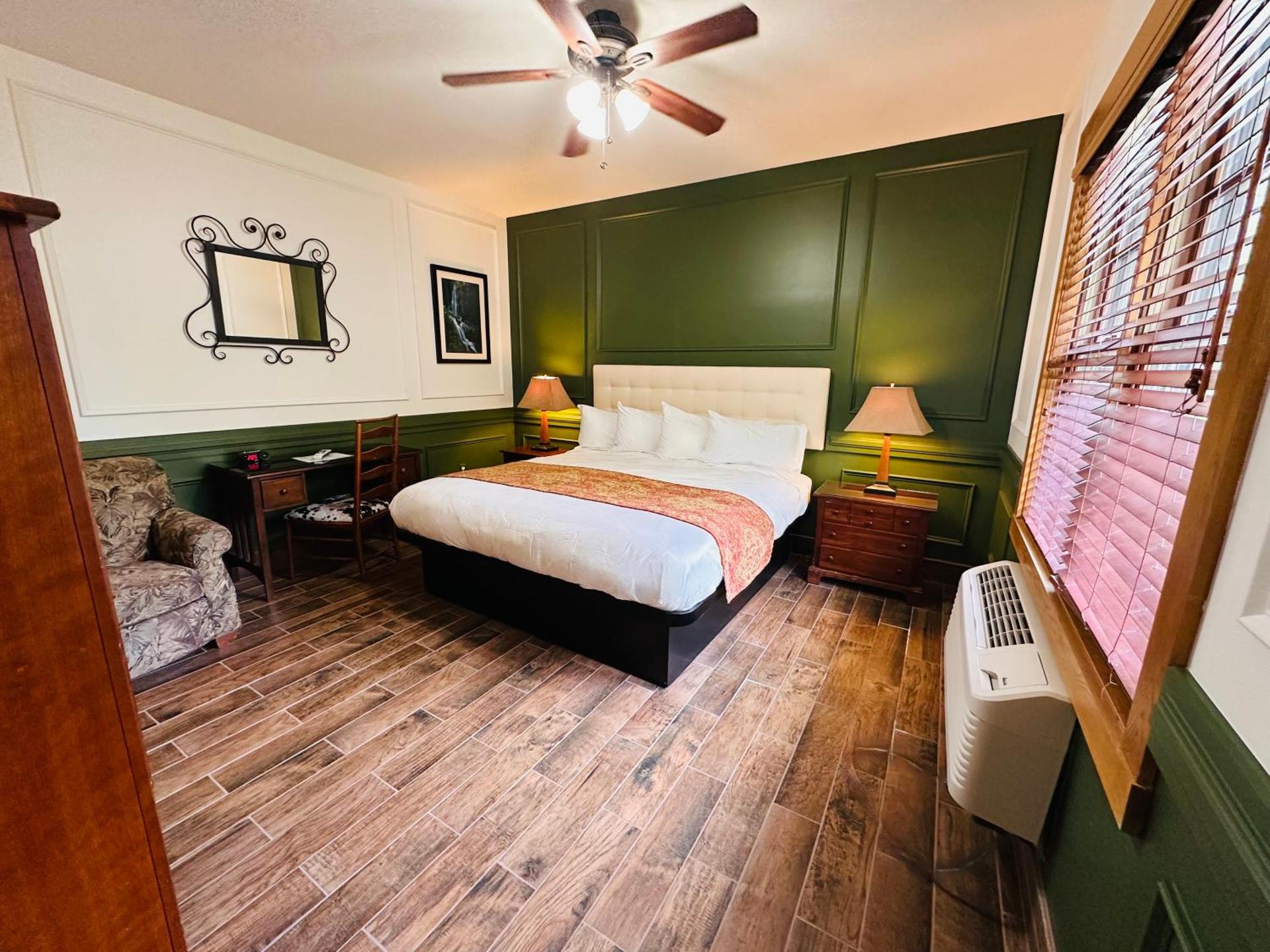 Photo of the whole room