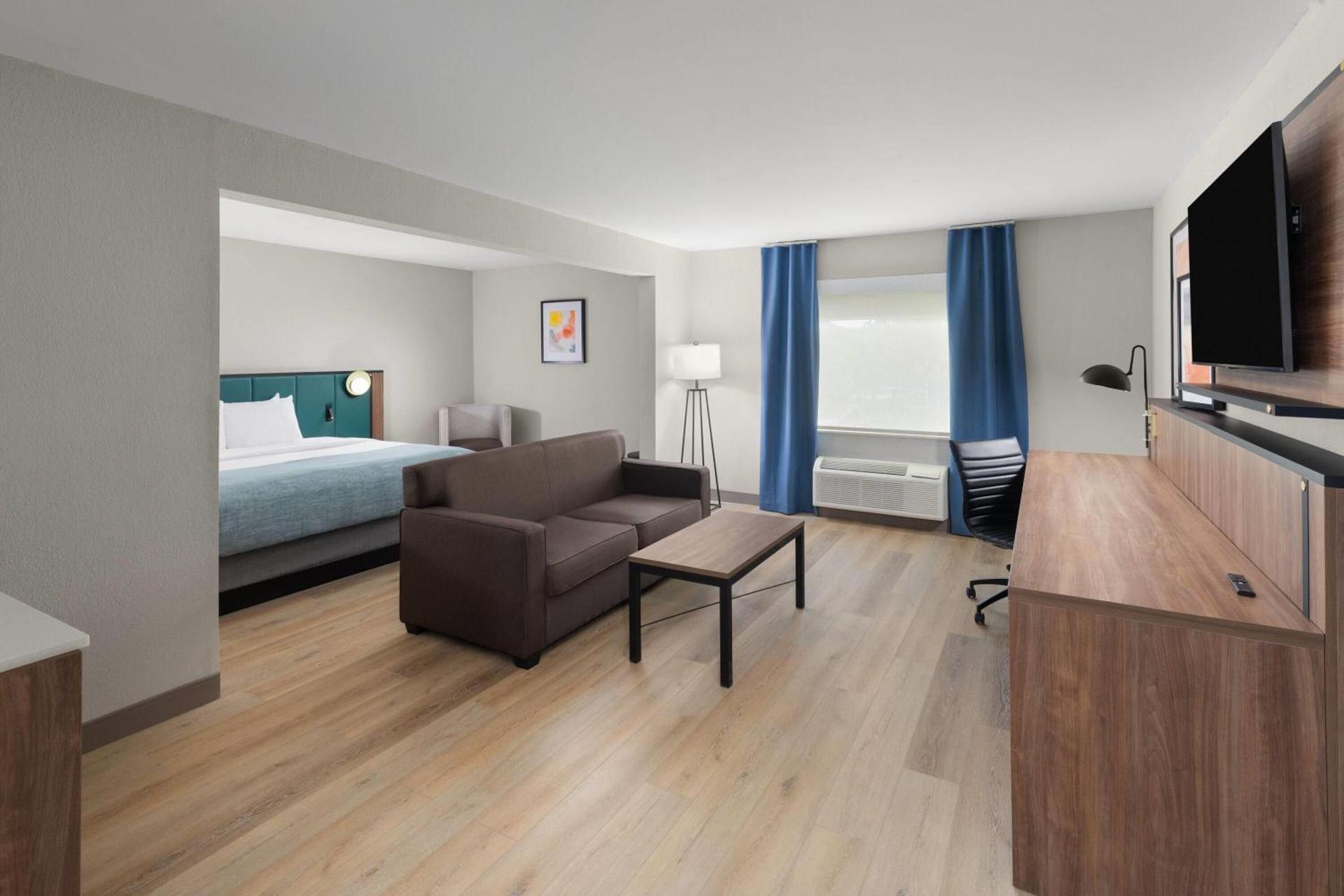 Photo of the whole room