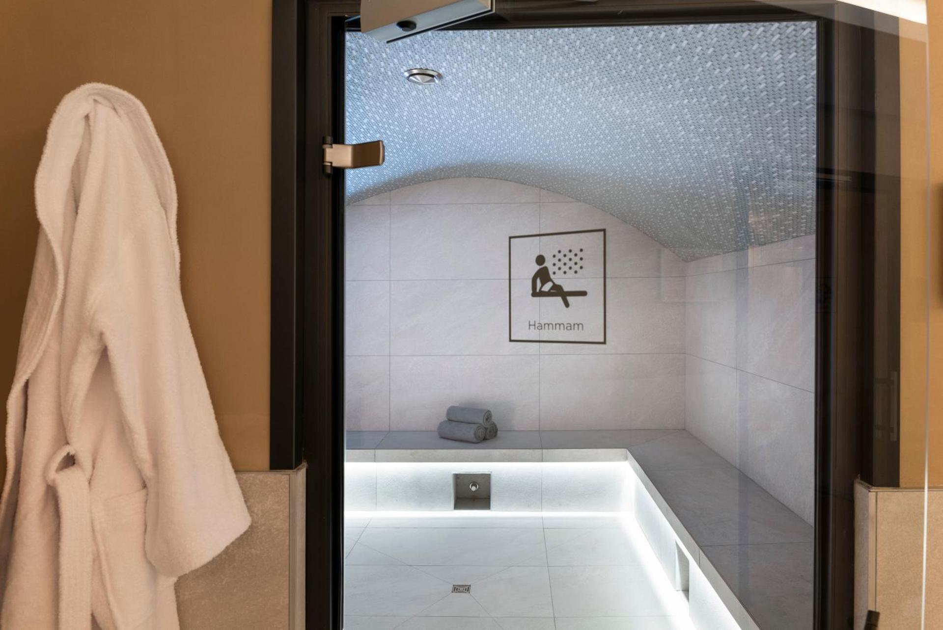 Spa and wellness centre/facilities